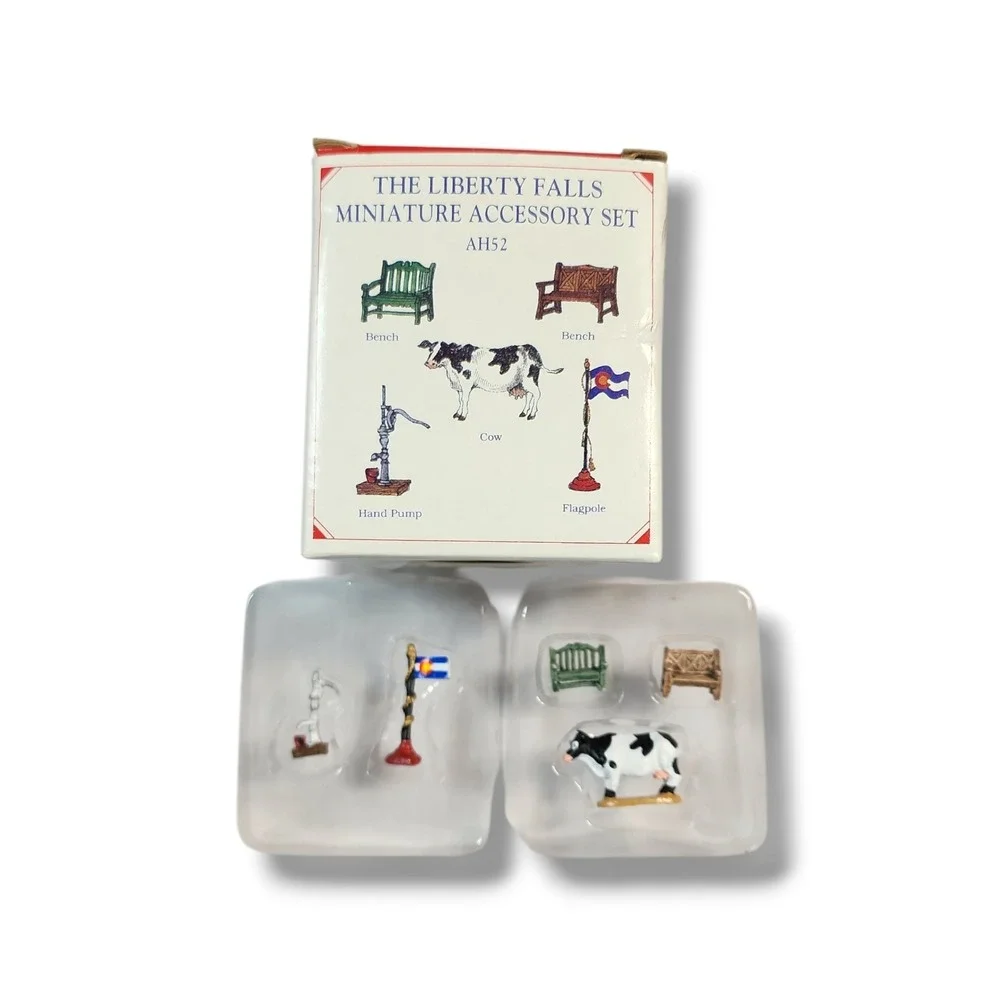Liberty Falls Collection Miniature Accessory‎ Set AH52 1997 Vintage Dillard's